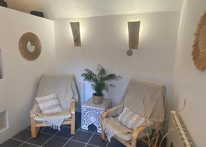 Flora Holiday home *