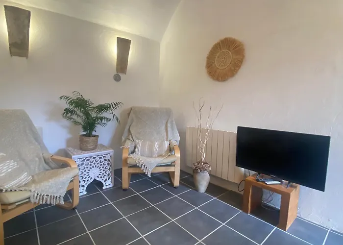 Flora Holiday home Molieres-sur-Ceze